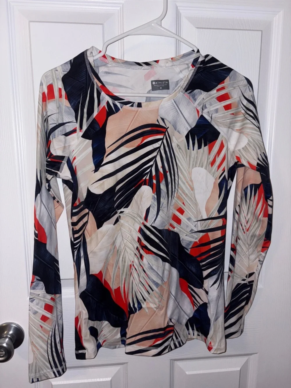 Athleta Long-Sleeve Tropical Leaf Print Performance Top - Picture 1 of 4